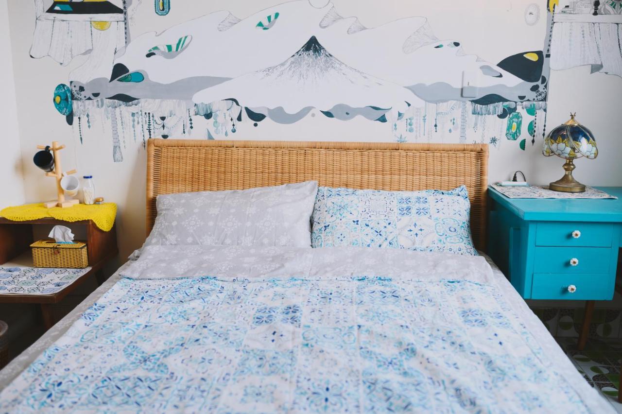 Red Letter Day Apartment Tainan Bagian luar foto