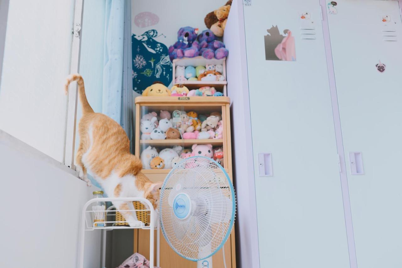 Red Letter Day Apartment Tainan Bagian luar foto