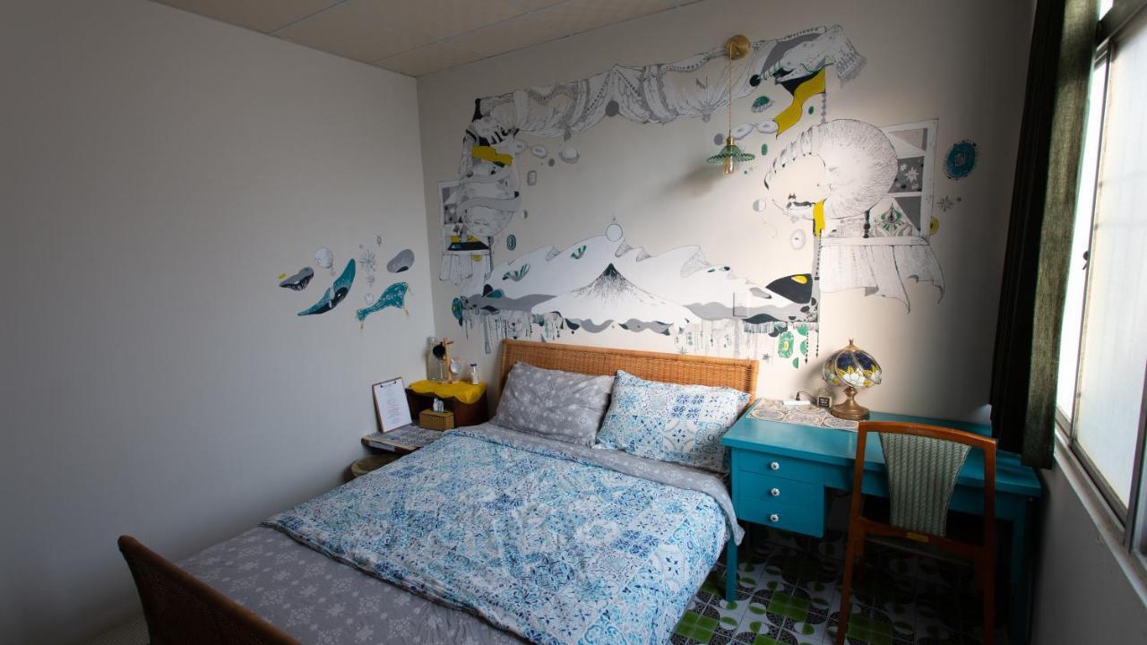 Red Letter Day Apartment Tainan Bagian luar foto